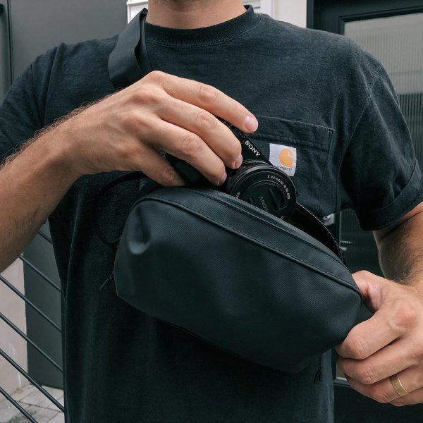 Fanny_Pack_Camera_2000x